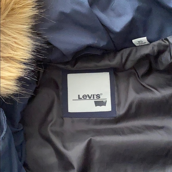 levi’s winter jacket - Picture 2 of 2